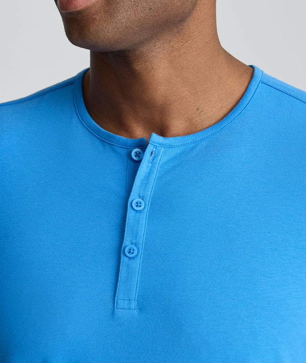 GLERA-UNTUCKIT-41560Dbl-HENLEY-SOLID-PALACE-BLUE-3_600x.jpg
